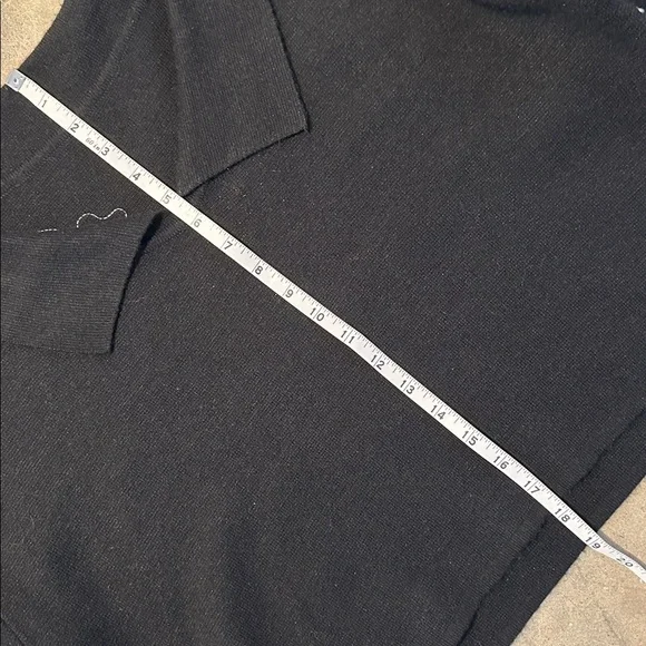 Vintage Wool Blend Cropped Sweater with White Embroidery - Picture 7 of 16